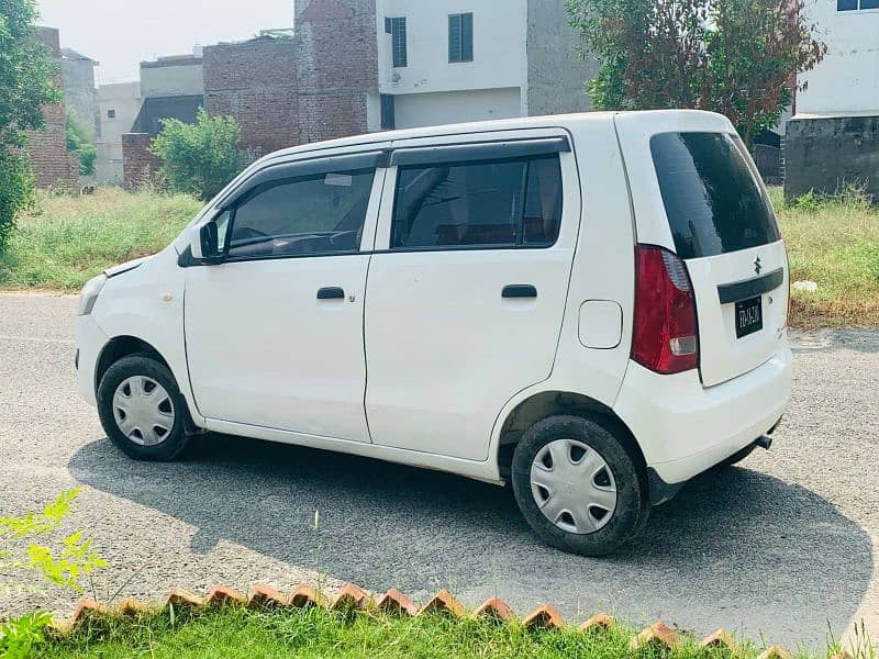 Suzuki Wagon R 2018 3