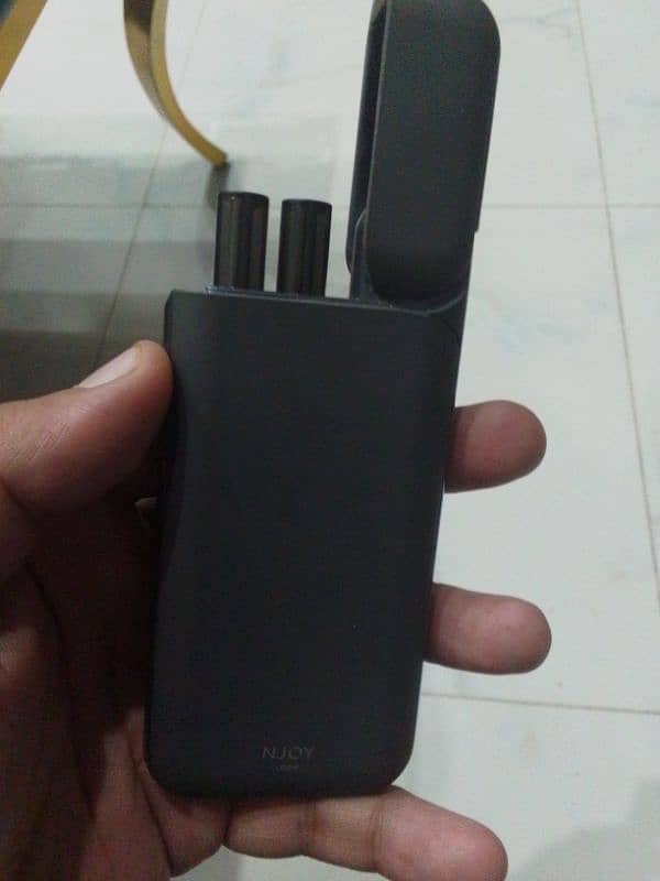 Njoy Loop Smoking Cessation Device 3