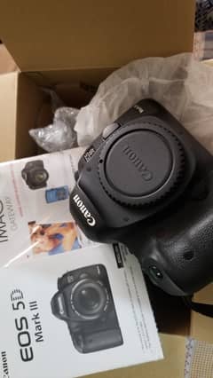 Canon EOS 5D Mark iii DSLR Camera Body - Excellent Condition 0