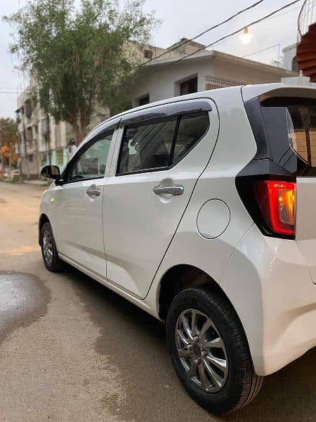 Daihatsu Mira White Colour 3