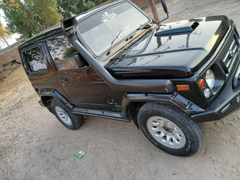 Suzuki Jimny 1990 1