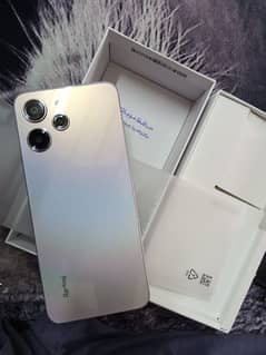 REDMI 12 4/128 FOR SALE Box with accessories