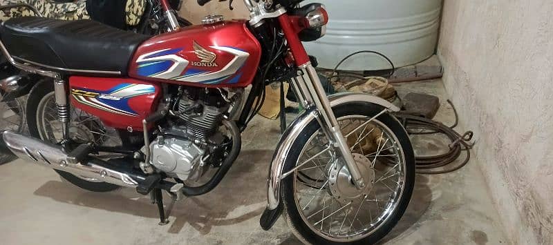 Honda 125 cg 1