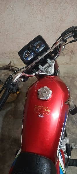 Honda 125 cg 2