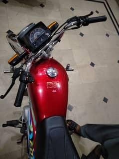 Honda CD70 new