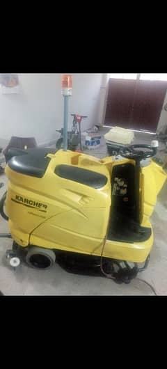 floor cleaning machine