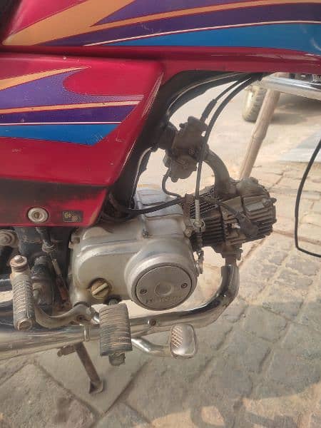 Honda 70 Urgent Sale | Lahore 4