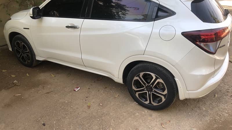 Honda Vezel 2015 4