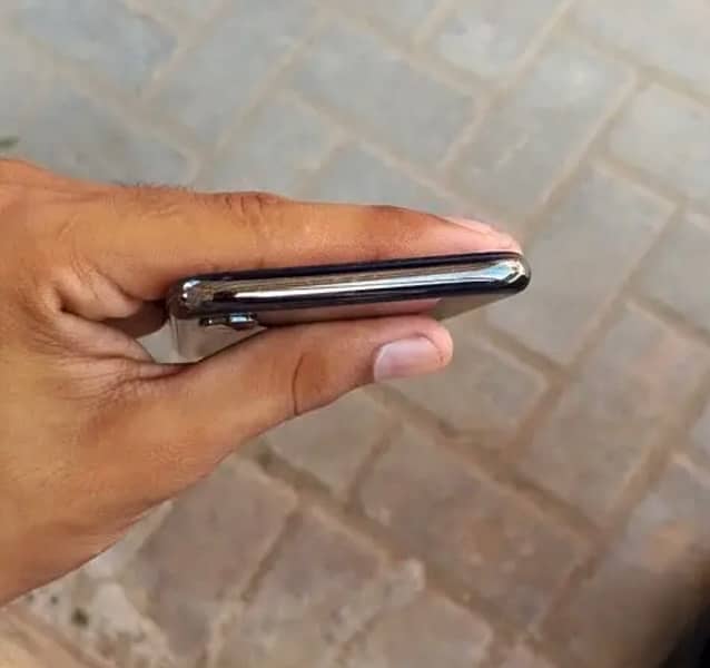 Iphone X (Glitch sim) 64gb (Non pta) 2