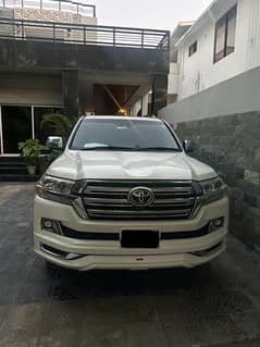 Toyota Land Cruiser 2015