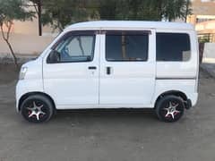 Daihatsu Hijet 2013