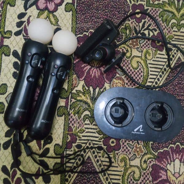 play station 3 move set and 2 controller 6