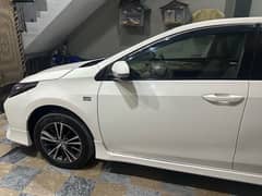 Toyota Corolla Altis 2024