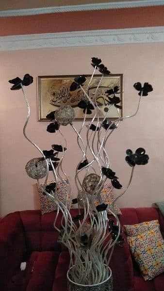 black flower metal lamp 8