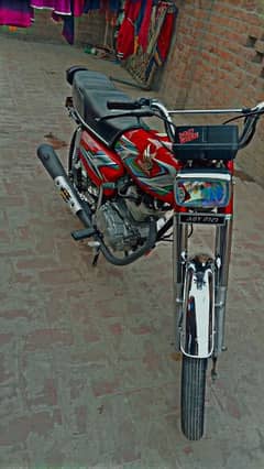 honda 125 2022_2023 model Neat N clean 10by10 condition