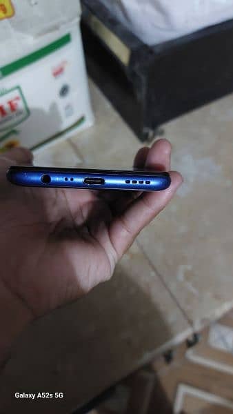 Realme 6 8/128 with Box and Original Adopter 4