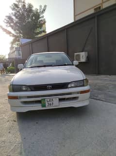 Toyota Corolla XE 2000 0