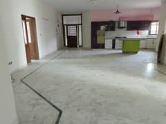 Upper portion for Rent on Main Khayaban-e-Bukhari