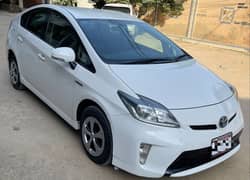 Toyota Prius 2013 S Led