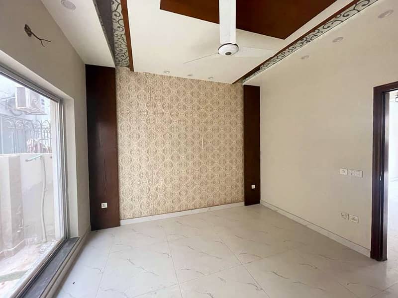 5 Marla Brand New House Availaable For Sale Prime Location 15