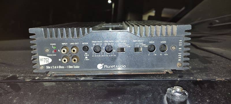 Amplifier - kenwood - planet audio 1