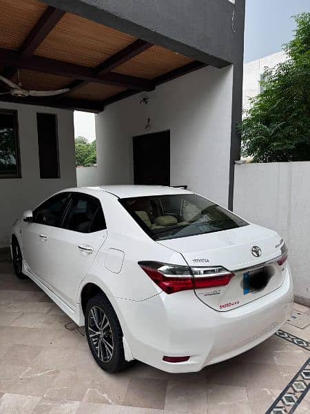 Toyota Corolla Altis 2018 1