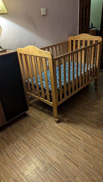 baby cot bed 1