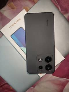 Xiaomi Redmi Note 13
8 GB Ram 256