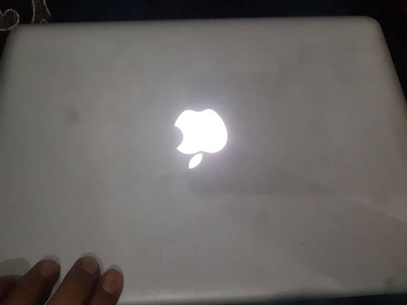 mac book pro 1