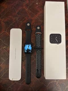 Apple watch Series 5 44mm Complete box LLA version 0