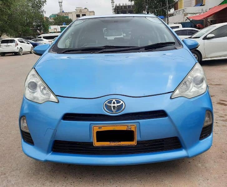 Toyota Aqua 2012 1