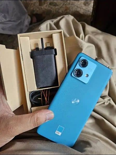 Moto Edge 40 Neo Full box 2 days use only 1