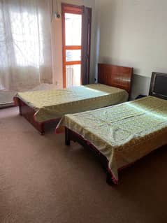 Girl hostel available in G11/2 for ladies