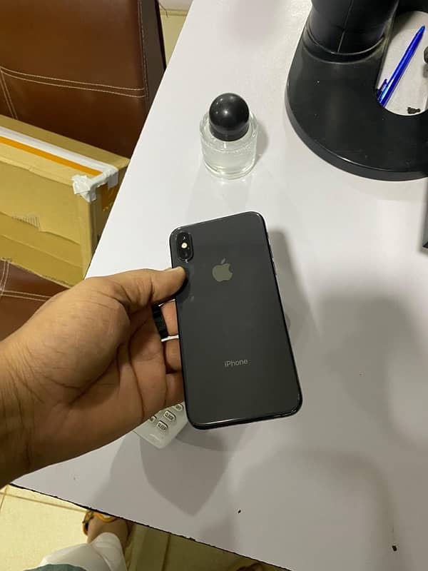 iPhone XS Dual approved with box 64Gb 6