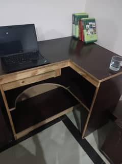 home workstation for students and freelancers