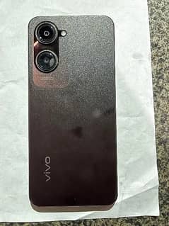 Vivo y 18