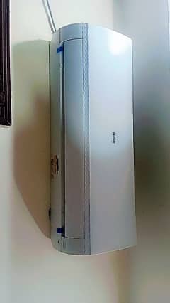 Split Ac hain 6 month use