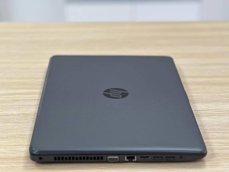 Hp 250 G7 Core i5 8th Generation 8GB Ram DDR4/ 256GB SSD 4