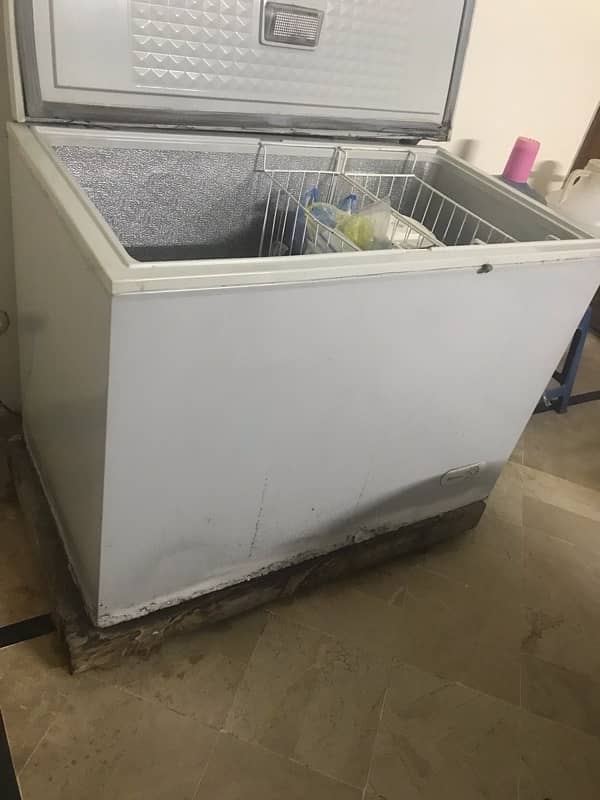 Dawlance single door freezer 2