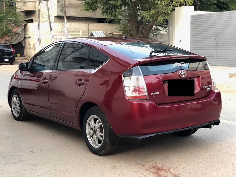 Toyota Prius 2010 3