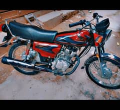 Honda 125.23/24 model . lush condition. all documents with BIOMATRIC.