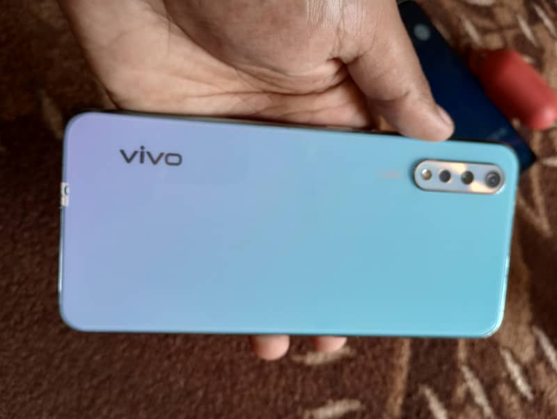 Vivo s1 1