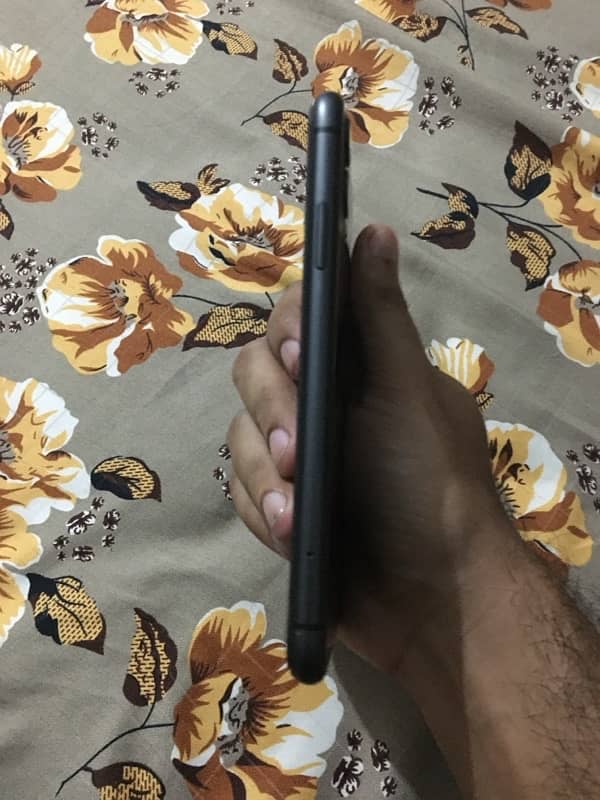 iphone 11 jv non pta 64 GB 5