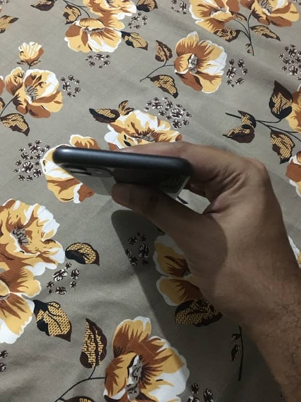 iphone 11 jv non pta 64 GB 6