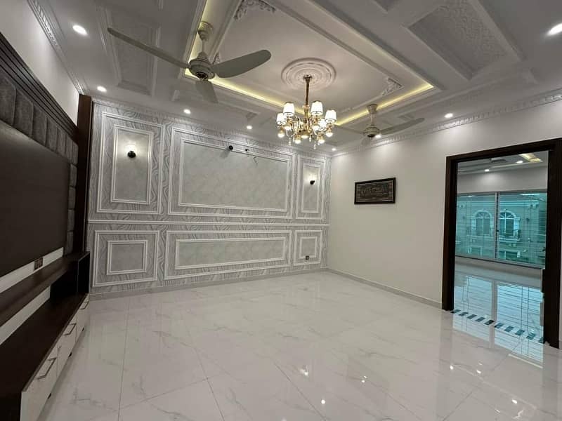 VIP 10 MARLA LUXURY BRAND NEW HOUSE FOR SALE IN BAHRIA TOWN LAHORE 13