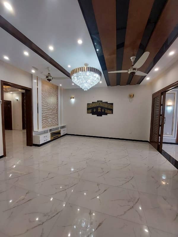 10 Marla Brand New Luxury House For Sale In Bahria Town Lahore 24