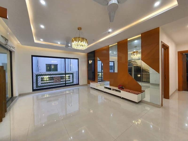 1 Kanal Brand New Ultra Luxury Upper Portion For Rent In Bahria Town Lahore 0