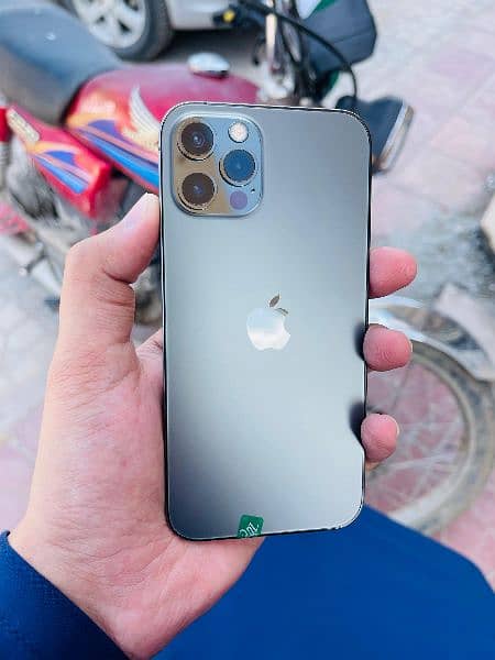 For sale

iphone 12 pro
128gb
95% health 
10/10
Non PTA 5