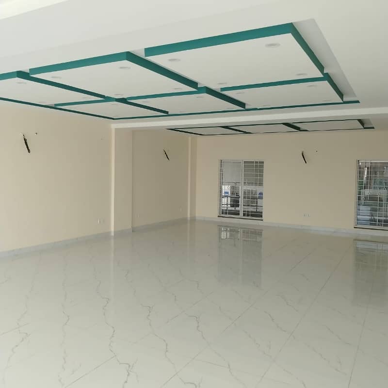 5 Marla Luxury Non Furnished Commercial Ground floor Available for Rent 22