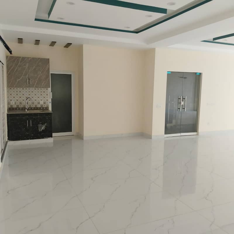 5 Marla Luxury Non Furnished Commercial Ground floor Available for Rent 23